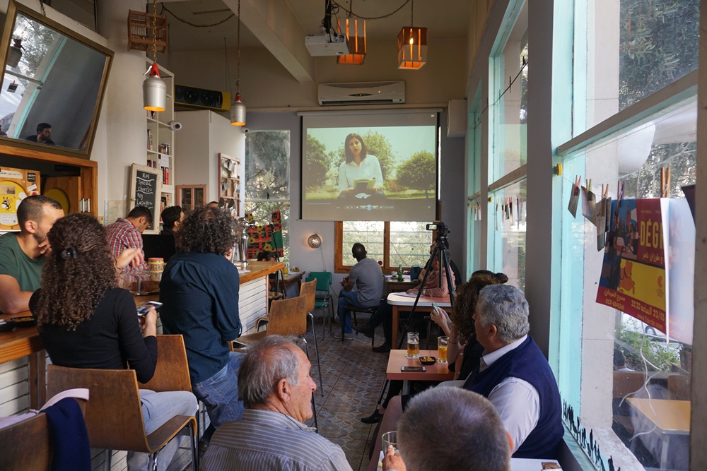 احتفاليّة فلسطين للأدب تنثر النُّصوص في مقاهي حيفا ومركزها الثقافيّ العربيّ