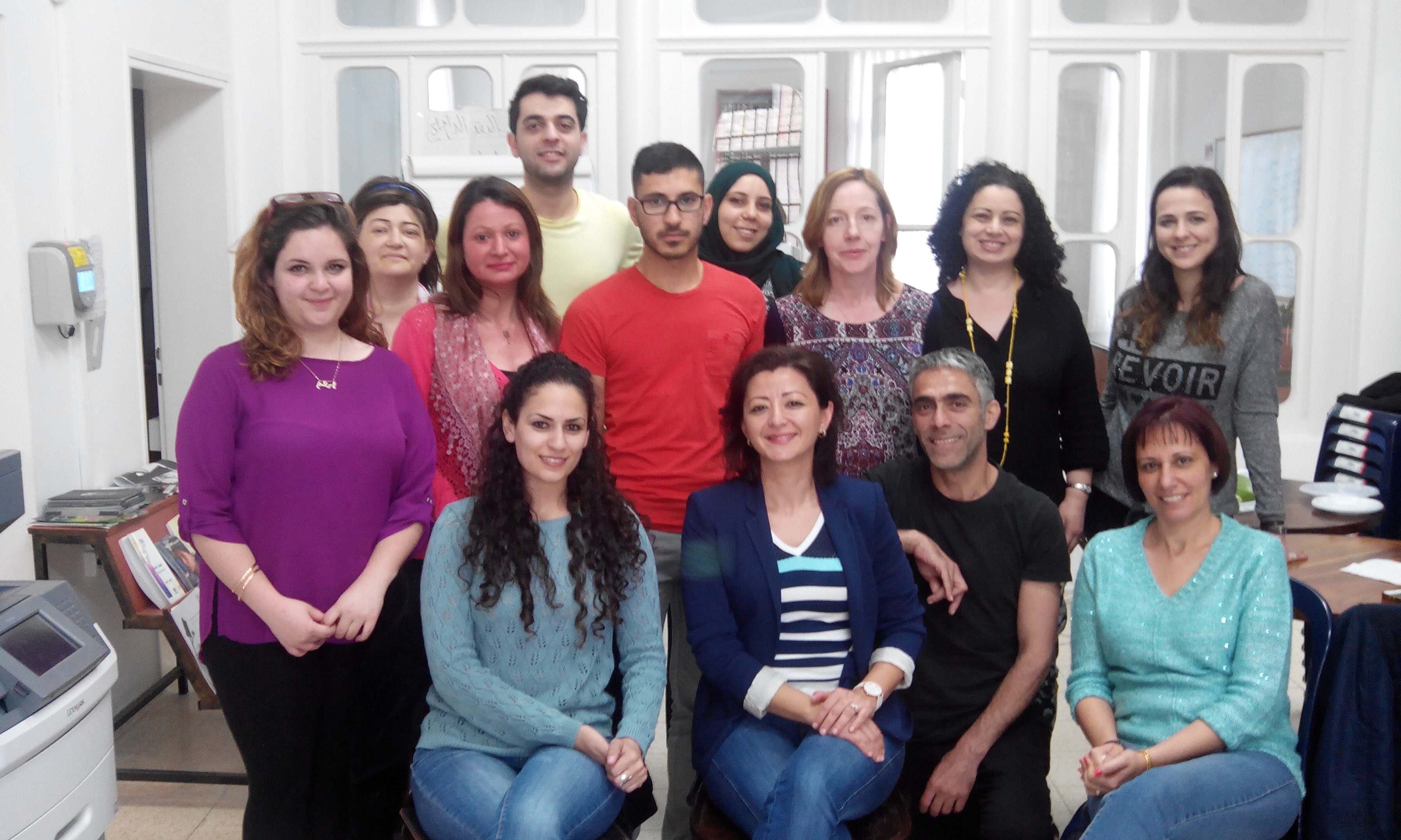 معهد التّفكير النّقدي في حيفا يختتم دورة تدريب مدربين من المجالات التّربويّة والشّبابيّة